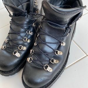 Danner Mountain Pass Black Glacé Hiking Boots